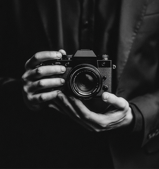 book the best photographer in goa with professional experience